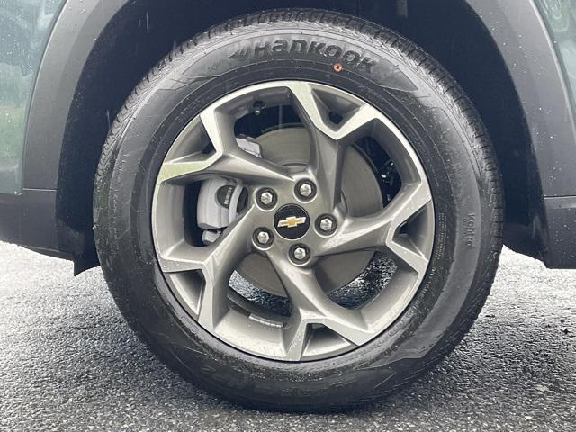 new 2025 Chevrolet Trax car, priced at $26,070