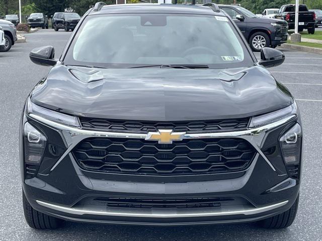 new 2025 Chevrolet Trax car, priced at $25,780