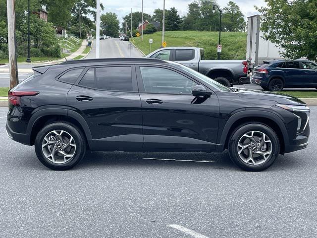 new 2025 Chevrolet Trax car, priced at $25,780
