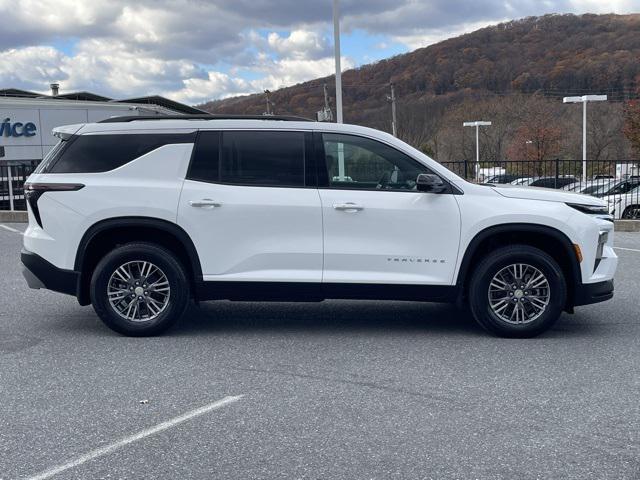 new 2026 Chevrolet Traverse car, priced at $46,240