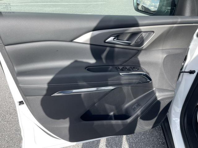 new 2026 Chevrolet Traverse car, priced at $46,240