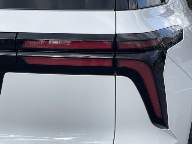 new 2026 Chevrolet Traverse car, priced at $46,240