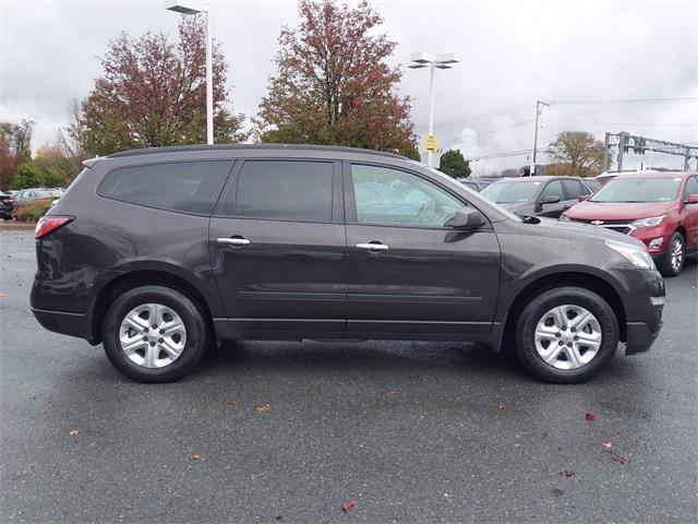 used 2017 Chevrolet Traverse car, priced at $13,231