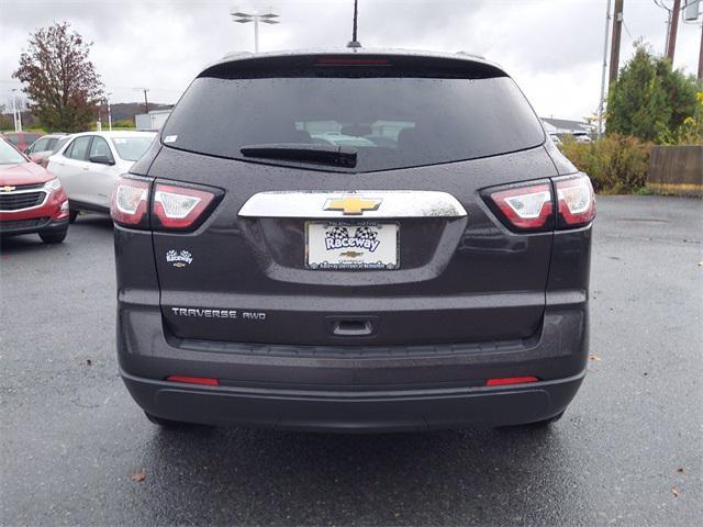 used 2017 Chevrolet Traverse car, priced at $13,231