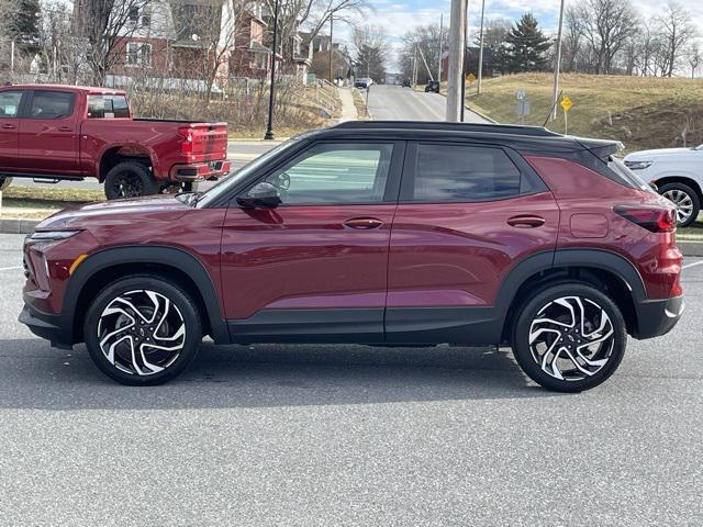 new 2025 Chevrolet TrailBlazer car, priced at $33,275