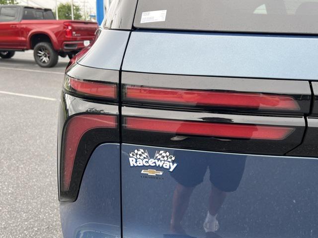 new 2025 Chevrolet Traverse car, priced at $43,695