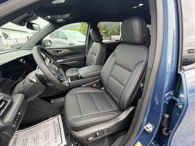 new 2025 Chevrolet Traverse car, priced at $43,695