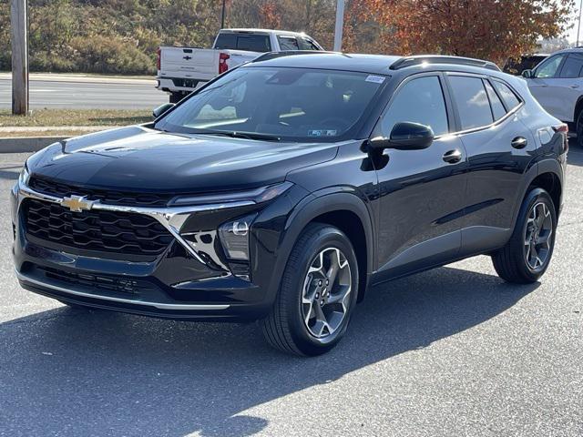 new 2025 Chevrolet Trax car, priced at $25,260