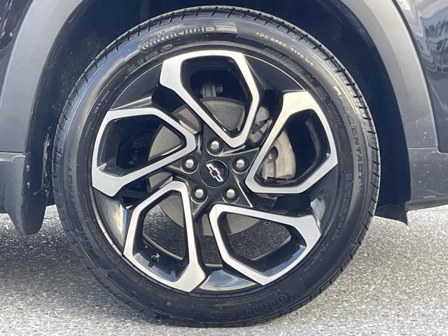 used 2025 Chevrolet Trax car, priced at $23,995