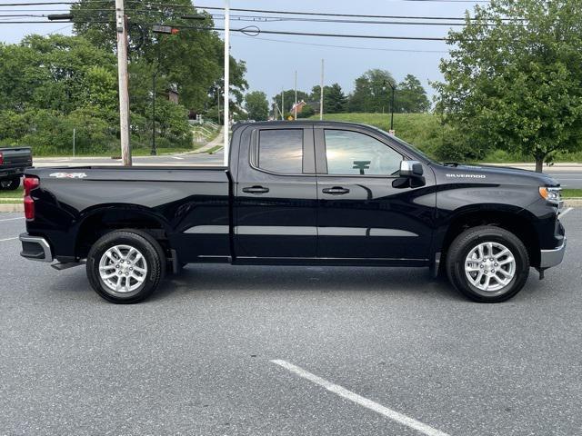 new 2025 Chevrolet Silverado 1500 car, priced at $45,395