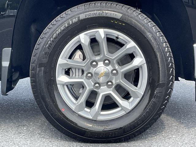 new 2025 Chevrolet Silverado 1500 car, priced at $45,395