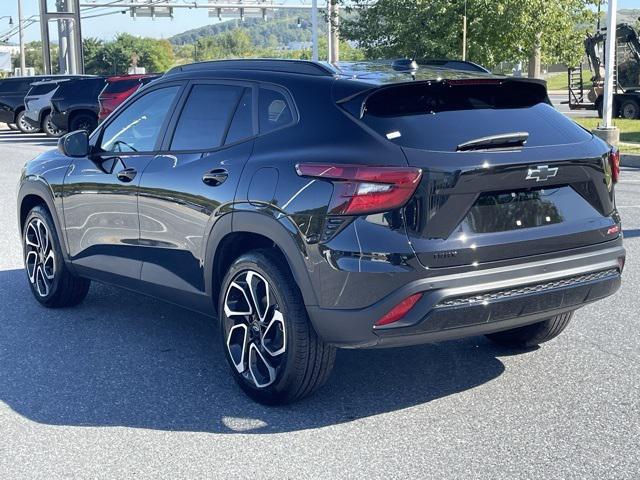 new 2025 Chevrolet Trax car, priced at $27,265