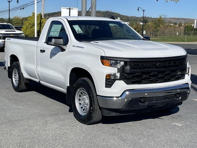 new 2025 Chevrolet Silverado 1500 car, priced at $45,370