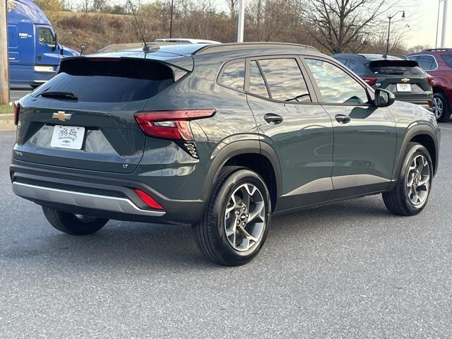 new 2025 Chevrolet Trax car, priced at $24,485