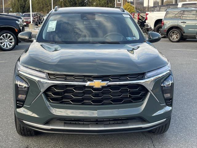 new 2025 Chevrolet Trax car, priced at $24,485