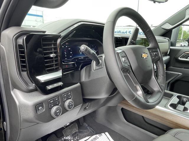 new 2025 Chevrolet Silverado 3500 car, priced at $87,815