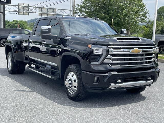 new 2025 Chevrolet Silverado 3500 car, priced at $87,815