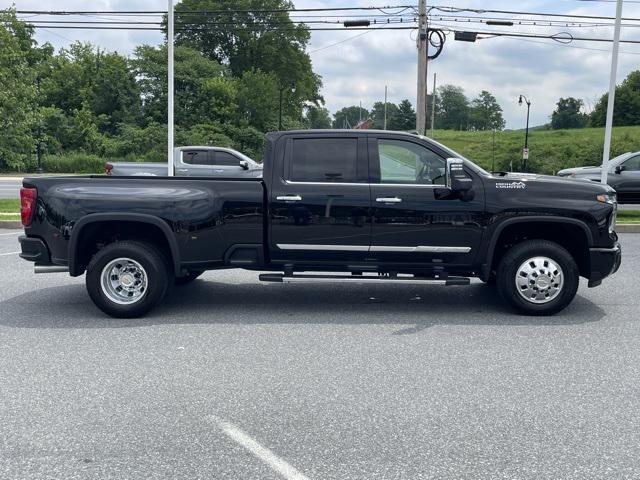 new 2025 Chevrolet Silverado 3500 car, priced at $87,815