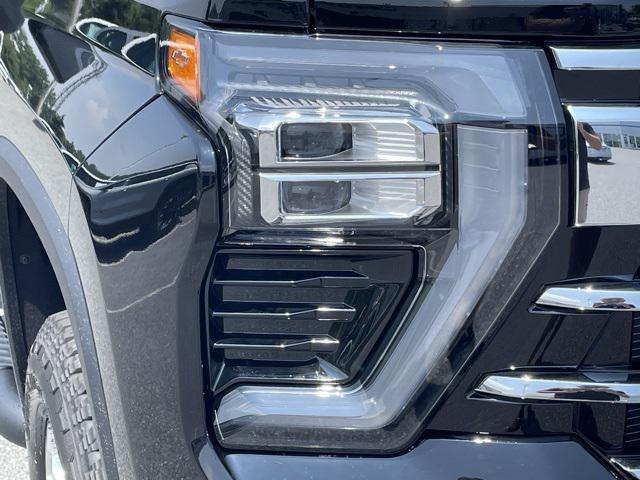 new 2025 Chevrolet Silverado 2500 car, priced at $69,955