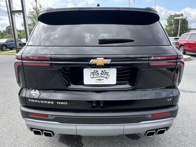 used 2024 Chevrolet Traverse car, priced at $39,900