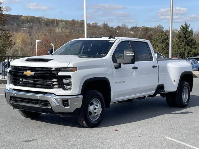 new 2025 Chevrolet Silverado 3500 car, priced at $70,080