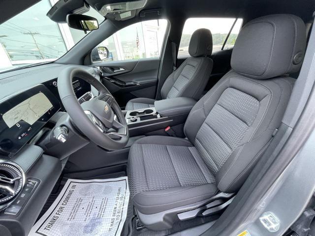 new 2026 Chevrolet Equinox car, priced at $29,645