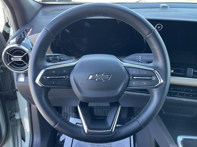 new 2025 Chevrolet Equinox car, priced at $30,930