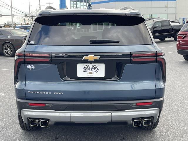 new 2025 Chevrolet Traverse car, priced at $44,245