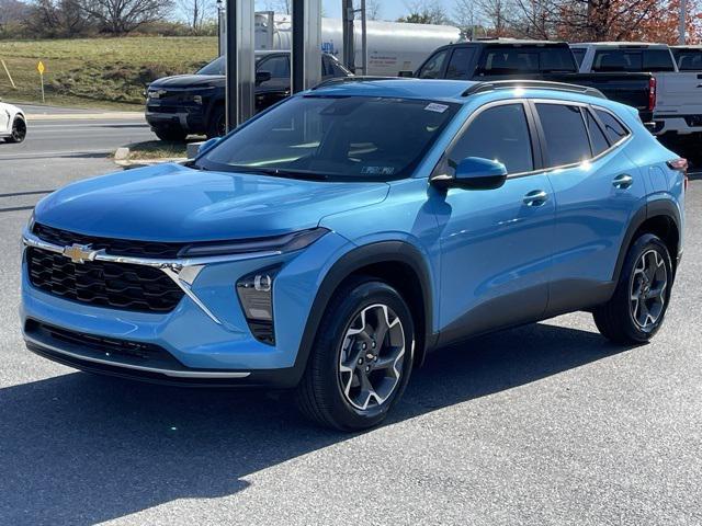 new 2025 Chevrolet Trax car, priced at $25,655