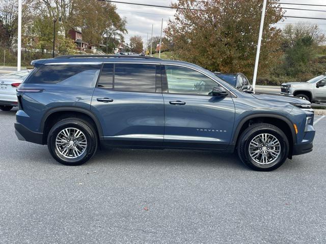 new 2025 Chevrolet Traverse car, priced at $44,780