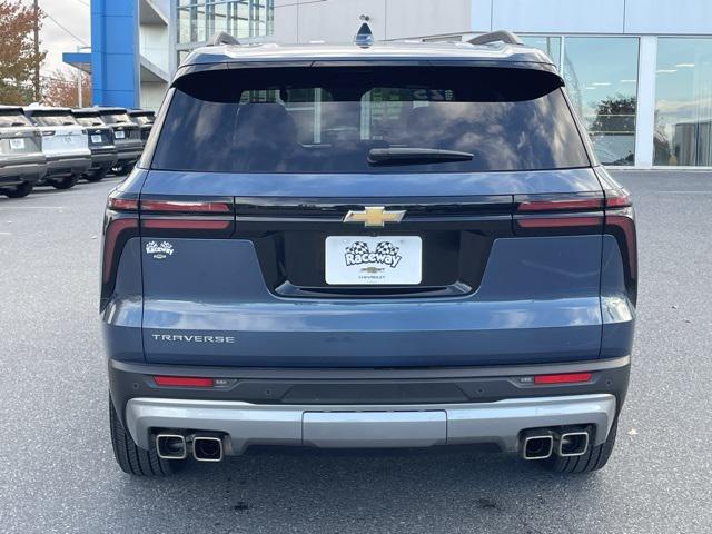 new 2025 Chevrolet Traverse car, priced at $44,780