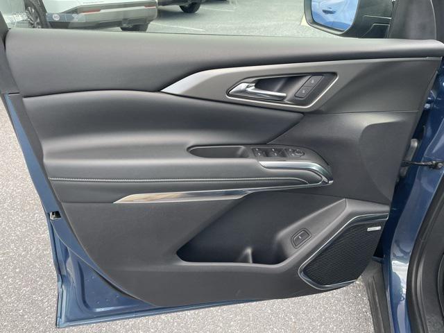 new 2025 Chevrolet Traverse car, priced at $44,780