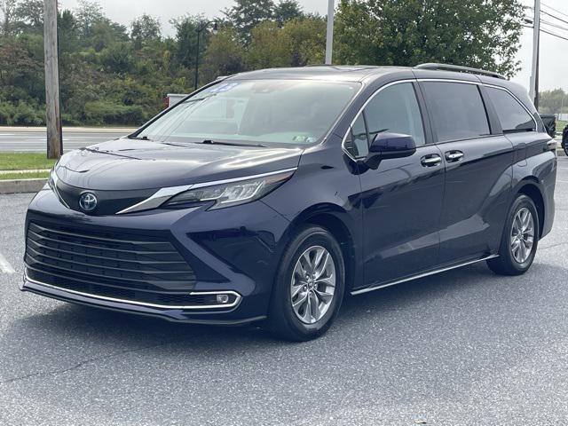 used 2023 Toyota Sienna car, priced at $36,995