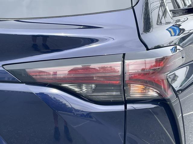 used 2023 Toyota Sienna car, priced at $36,995