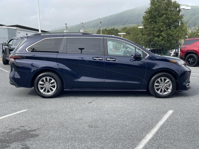 used 2023 Toyota Sienna car, priced at $36,995