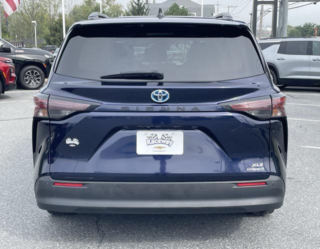 used 2023 Toyota Sienna car, priced at $36,995