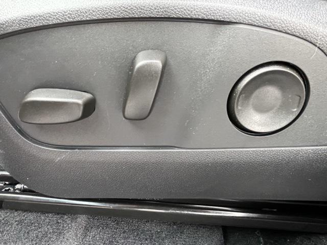 new 2026 Chevrolet Traverse car, priced at $46,735