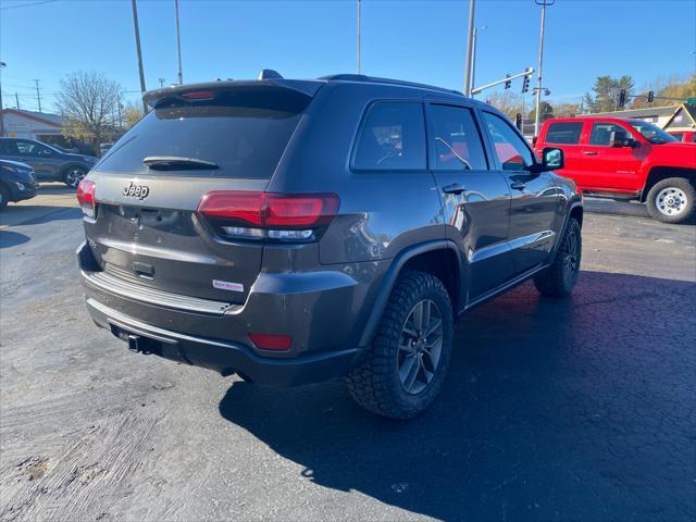 used 2016 Jeep Grand Cherokee car, priced at $16,999