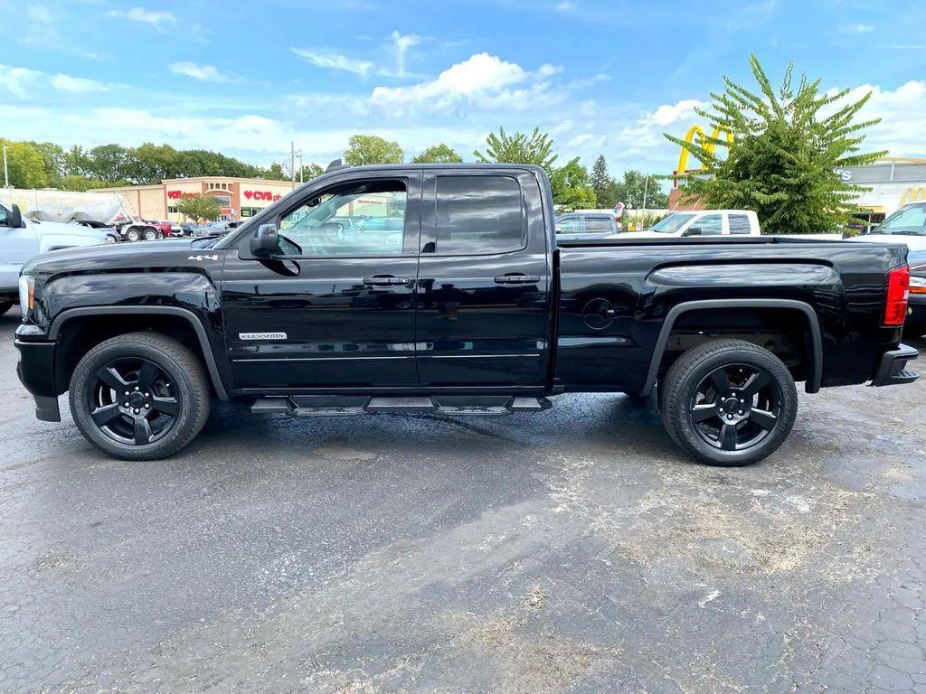 used 2019 GMC Sierra 1500 car, priced at $21,999