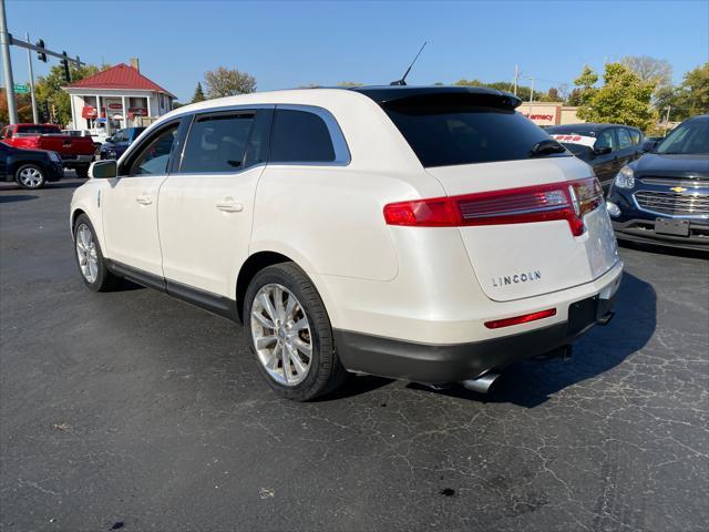 used 2012 Lincoln MKT car, priced at $5,999