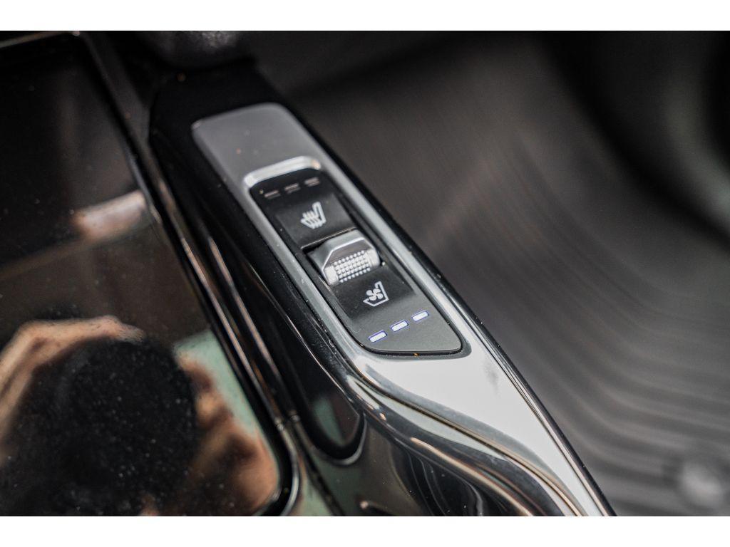 used 2021 Kia Sorento car, priced at $25,990