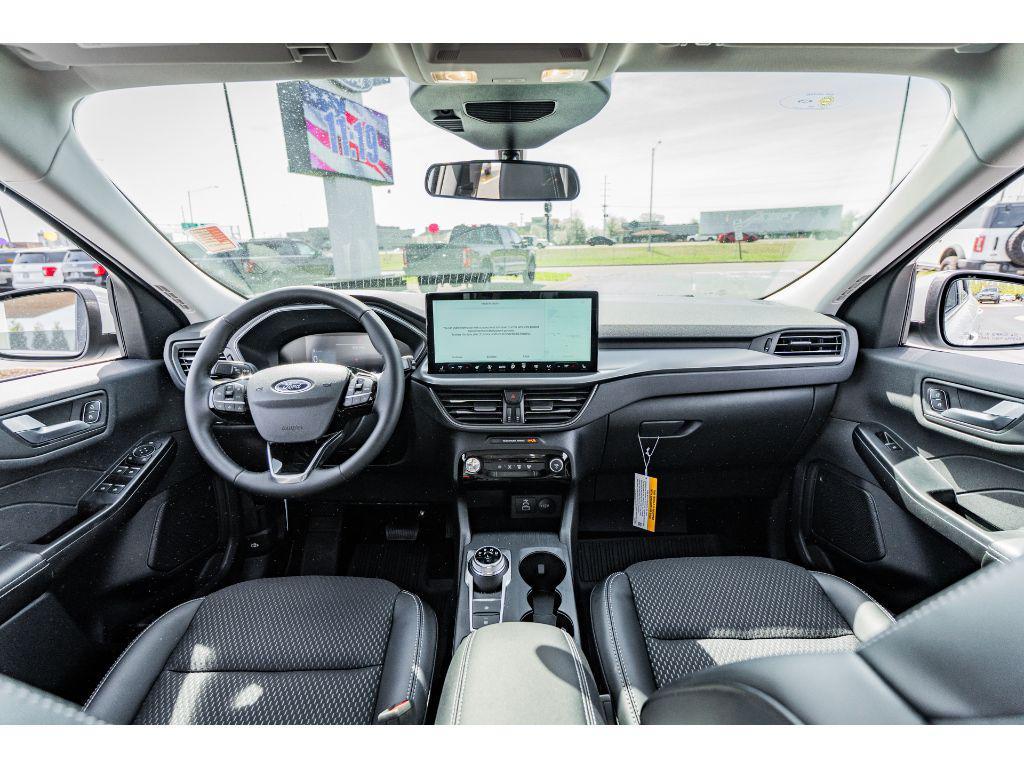 new 2025 Ford Escape PHEV car, priced at $33,595