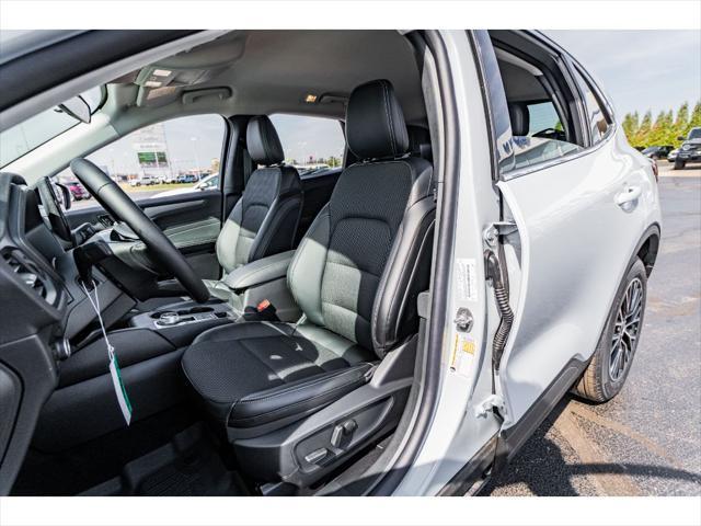 new 2025 Ford Escape car, priced at $33,428
