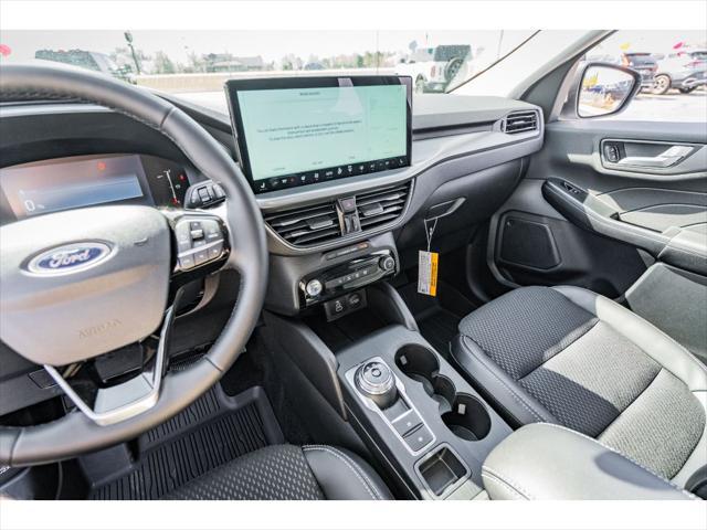 new 2025 Ford Escape car, priced at $33,428