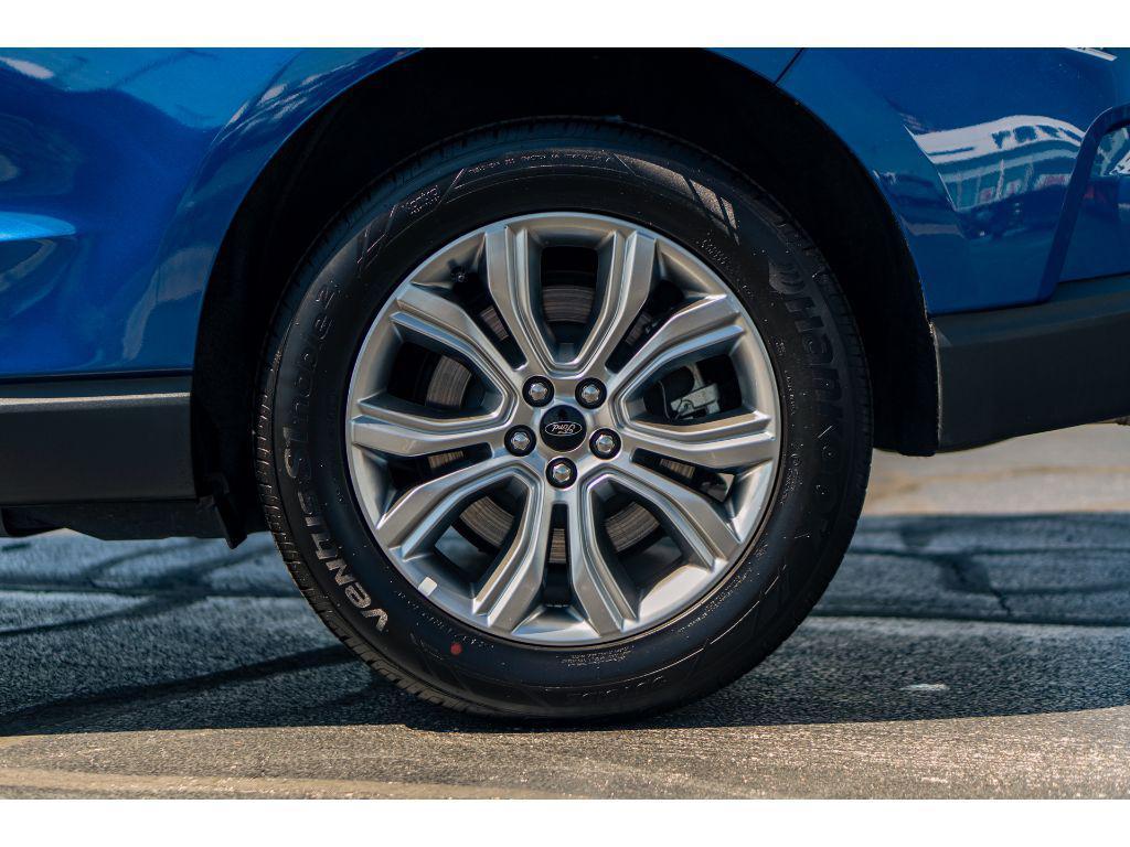 used 2024 Ford Edge car, priced at $34,990
