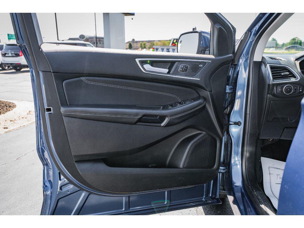 used 2024 Ford Edge car, priced at $34,990