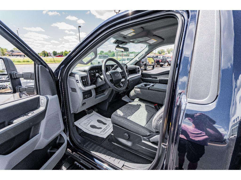 new 2025 Ford F-350 car, priced at $55,050