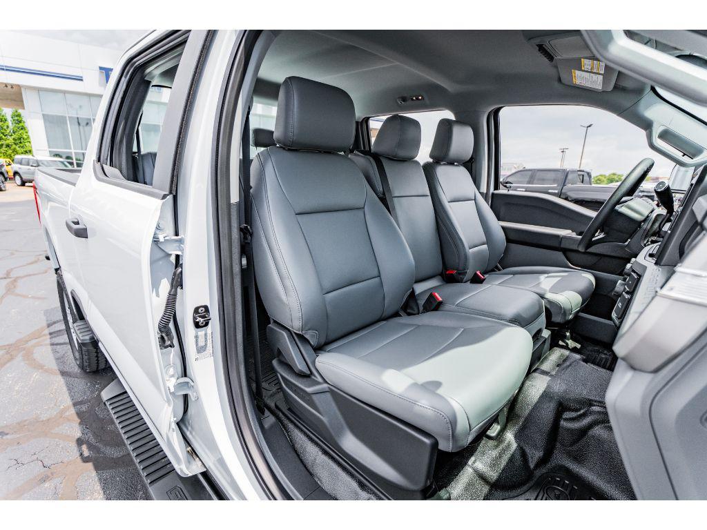 new 2025 Ford F-350 car, priced at $57,515