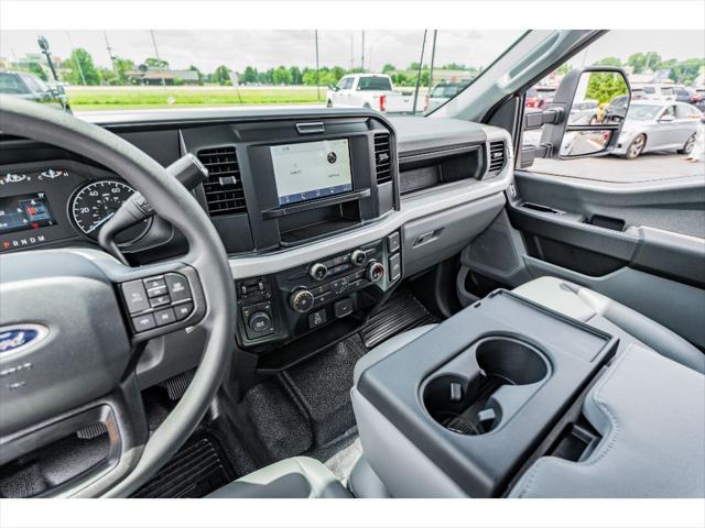 new 2025 Ford F-350 car, priced at $56,515
