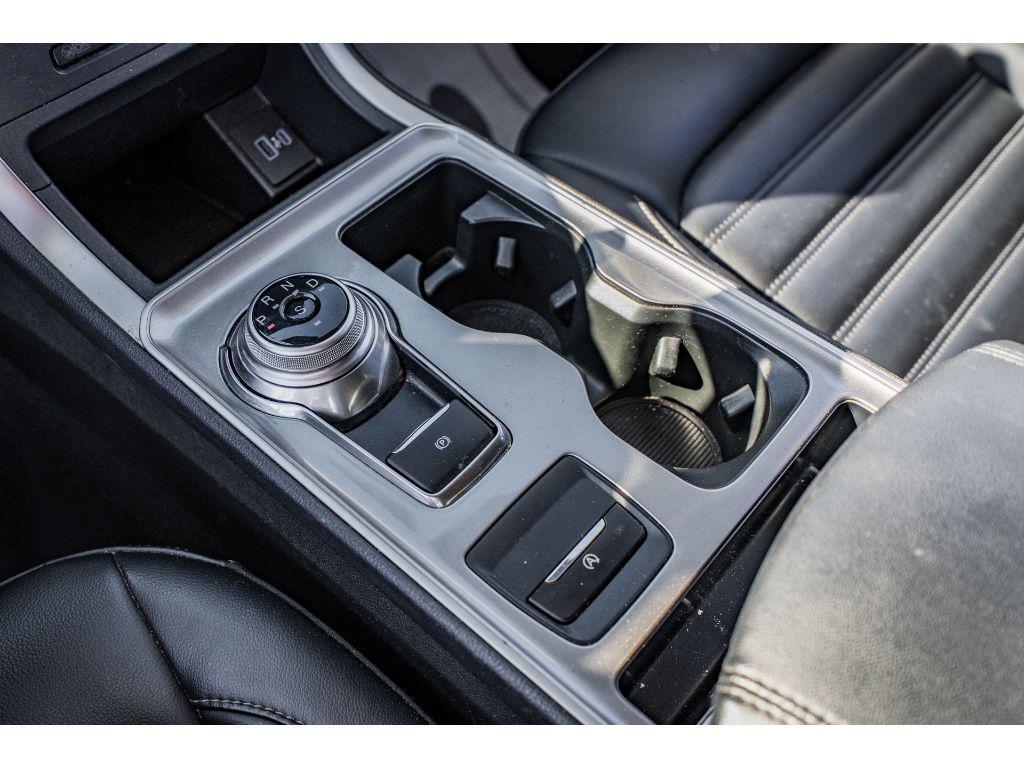 used 2024 Ford Edge car, priced at $29,990